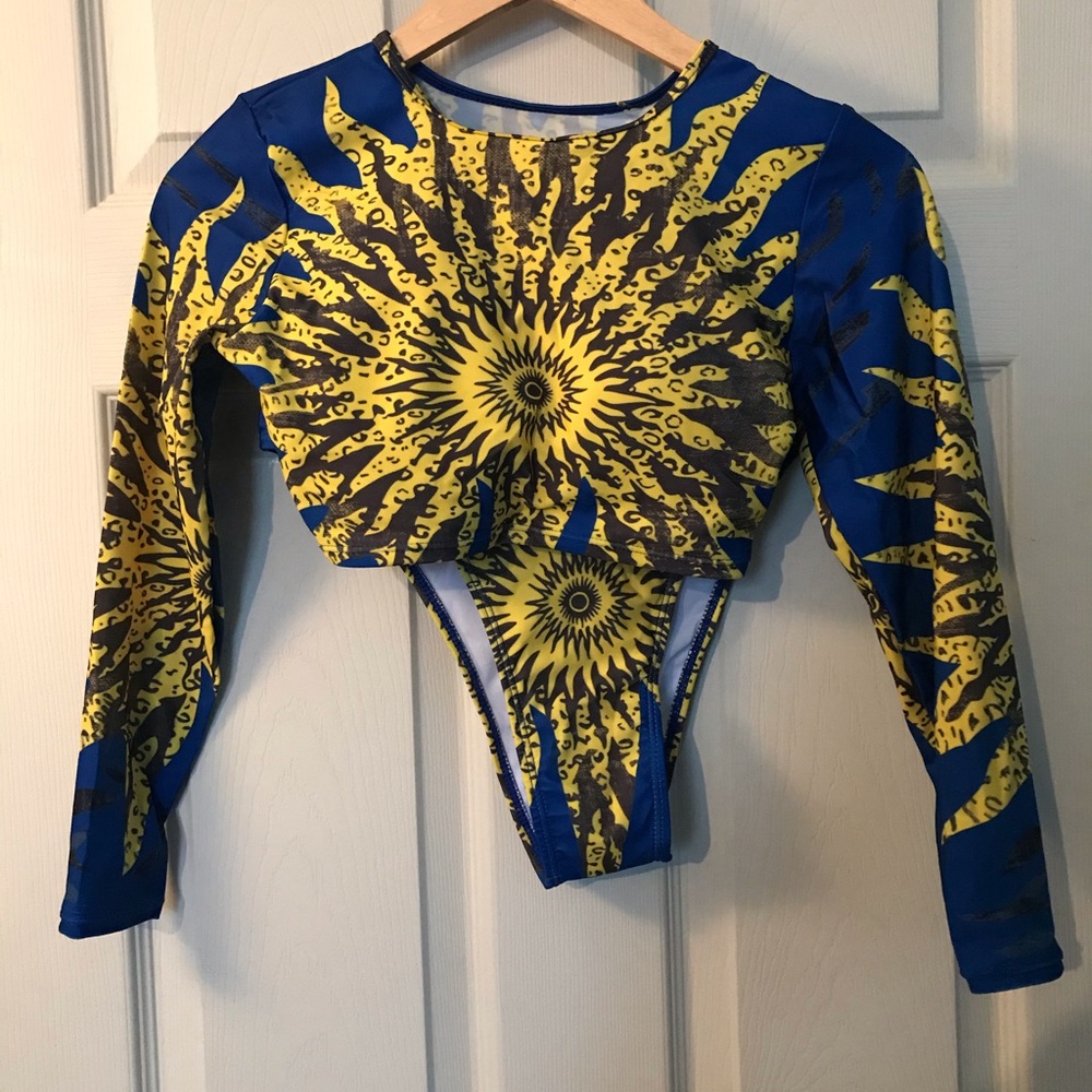 Two-Piece Swimsuit - Picture 6 of 6